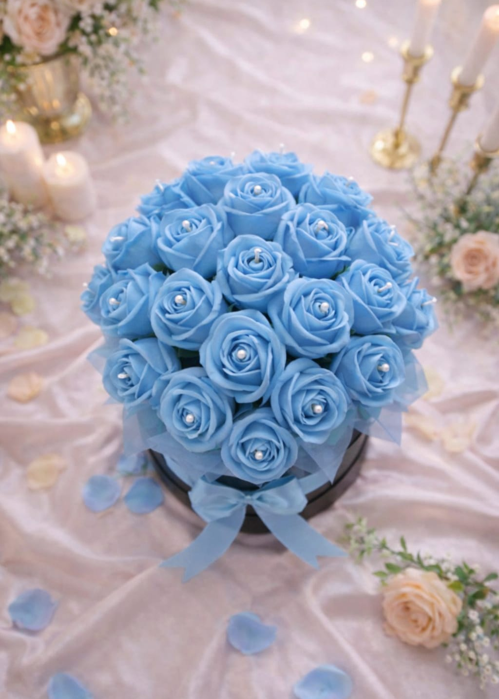 LIGHT BLUE CALM ROSE CANDLE BOUQUET