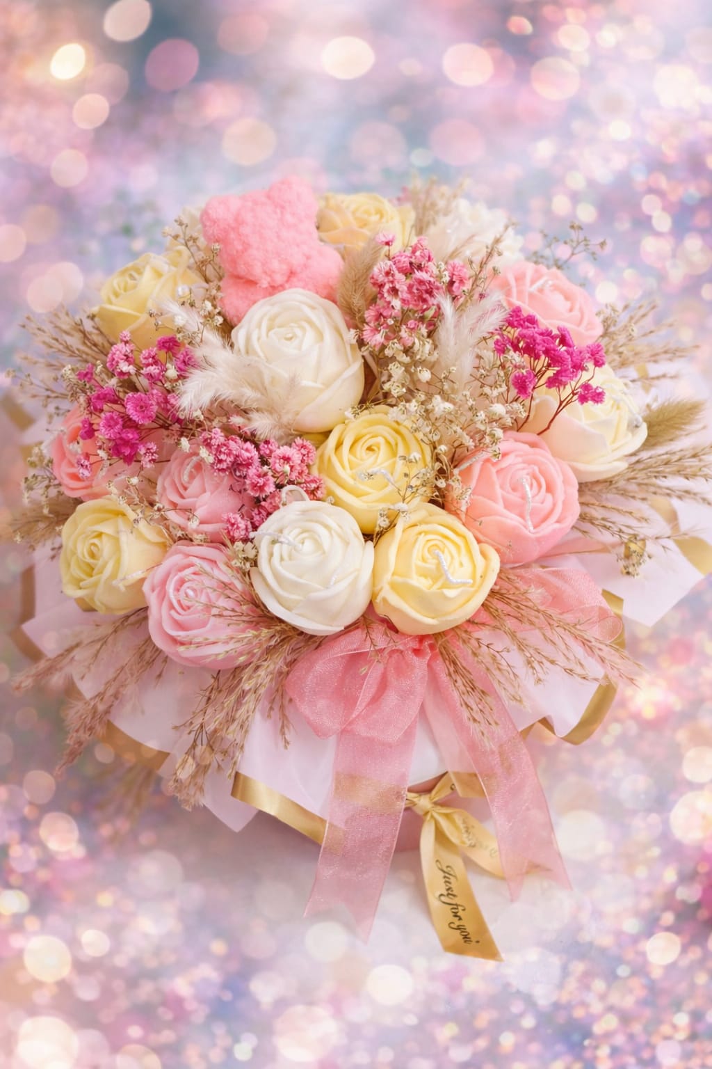 PASTEL PROMISE PINK & WHITE ROSE CANDLE BOUQUET