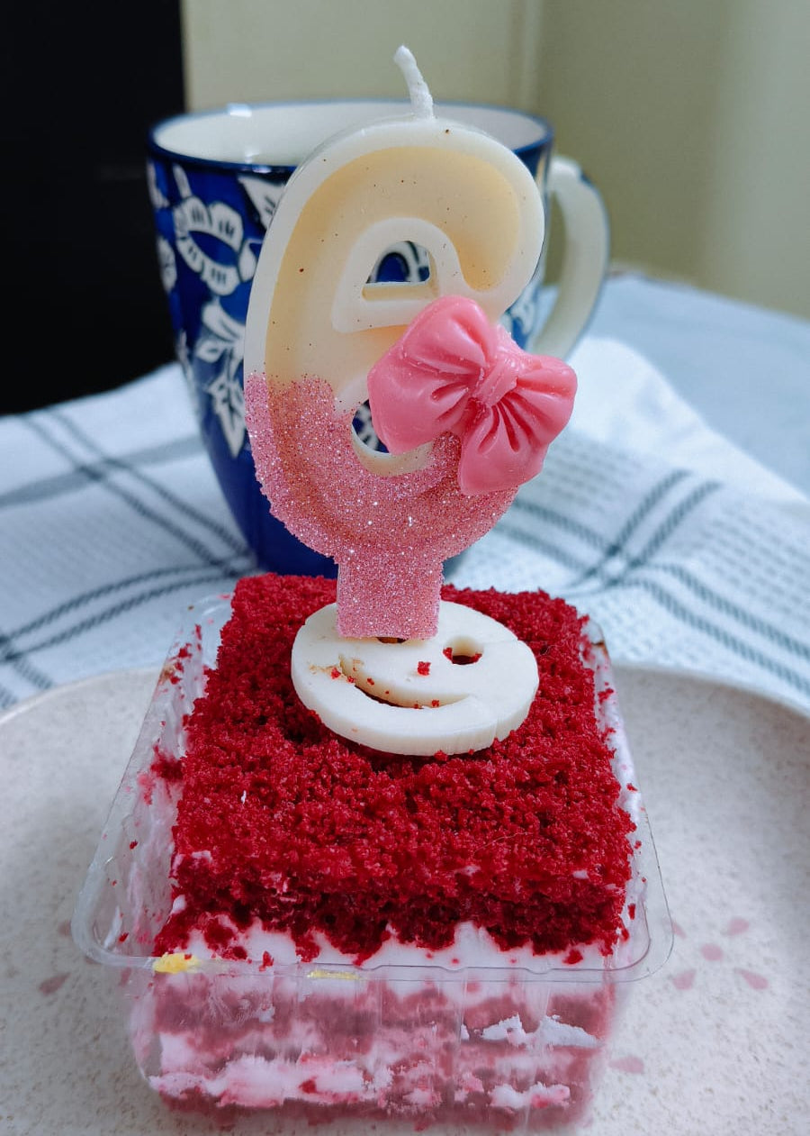 Six Number Pink Bow Glitter Candle – Cake Topper